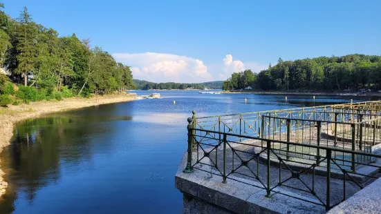 Lac des Settons