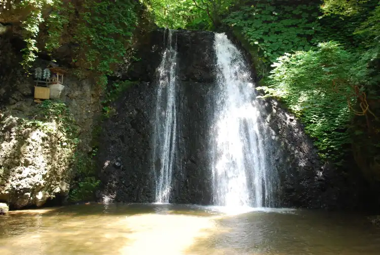 八峰町
