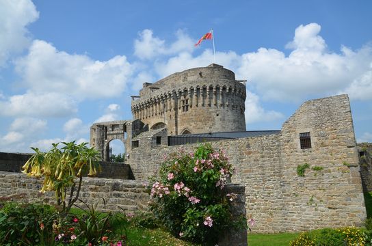 Dinan Castle