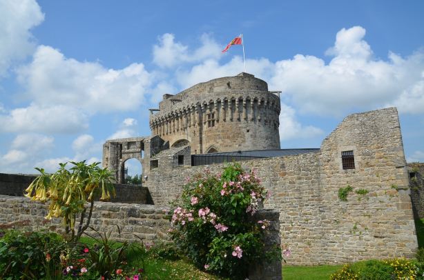 Dinan Castle