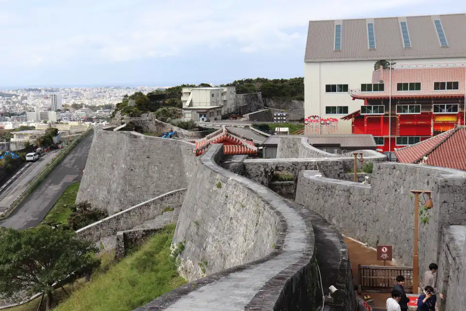 2_Shuri Castle