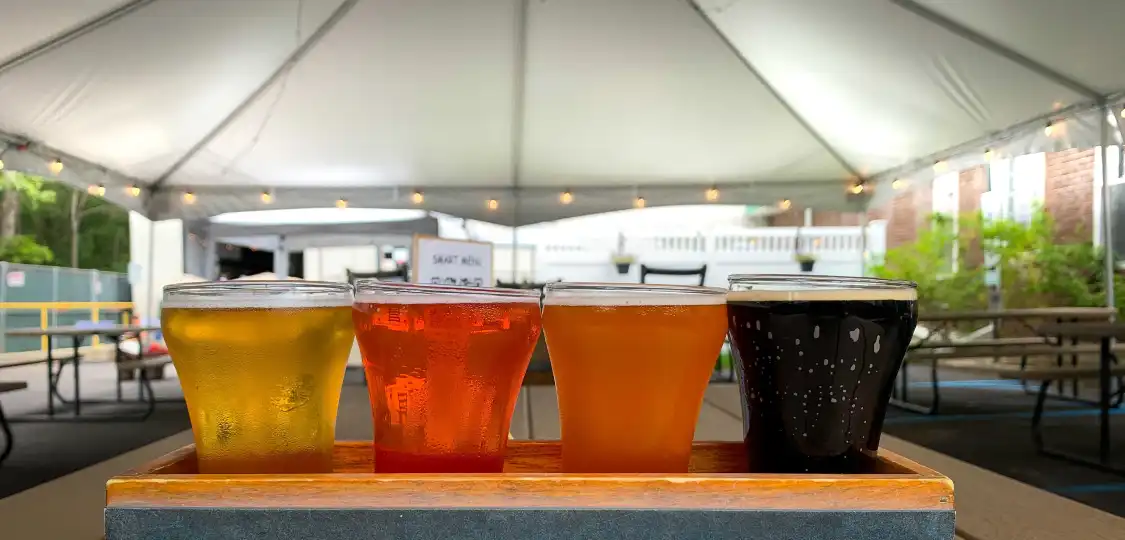 Hotels near Hidden Sands Brewing Company