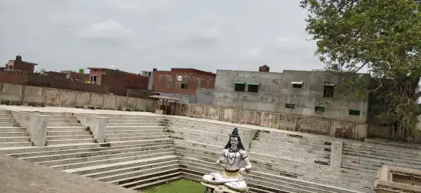 Hotel a Sitapur