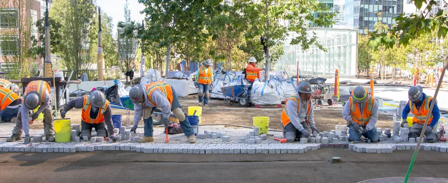 1_Salesforce Transit Center