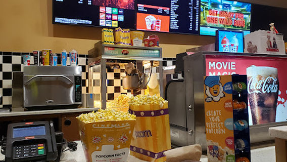 Cinemark River Hills Mall Movies 8