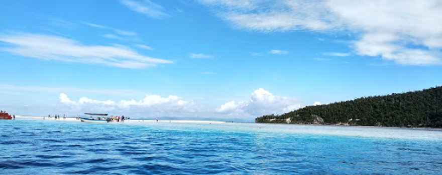 Pasir Timbul Raja Ampat
