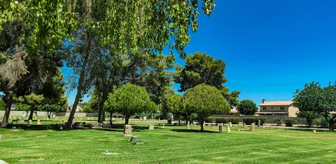 Riverview Cemetery