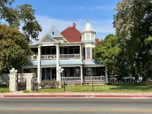 Historic Granbury Square