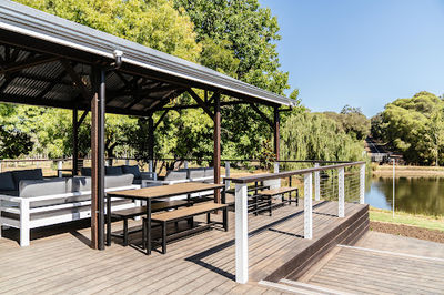 Ampersand Estates Winery