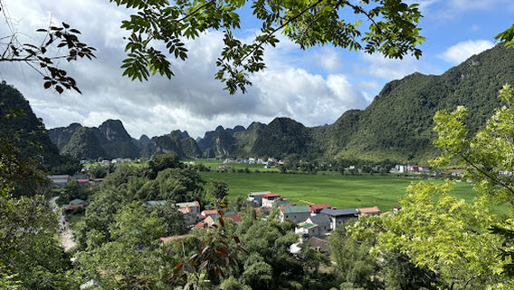 Trung Khanh District