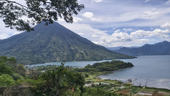 Eco Parque Atitlán (Mariposario)