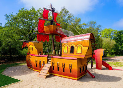 Camping Capfun Château D'Arvid