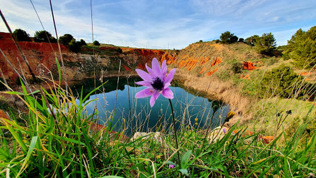 Laghetto Cave di Bauxite