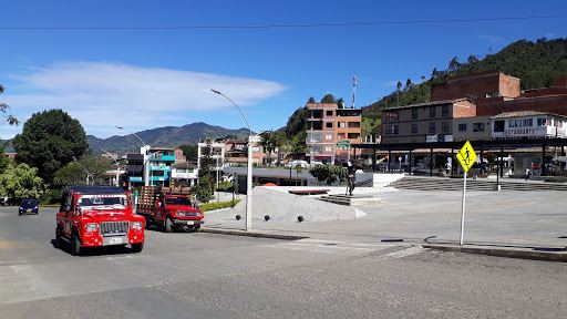 Plaza El Tomatero