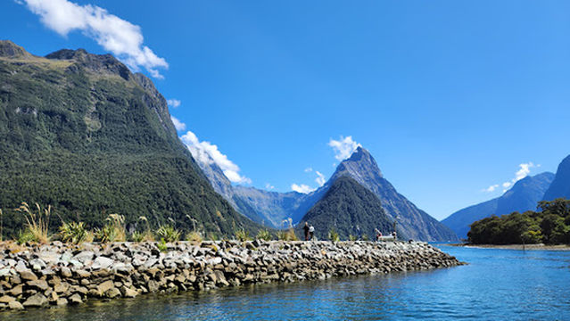 Milford Valley Lookout