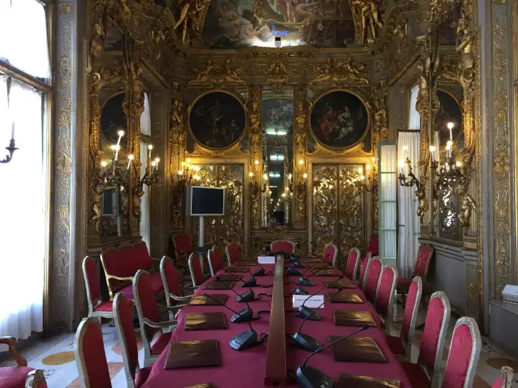 Hotel in zona Le Strade Nuove e il Sistema di Palazzi dei Rolli