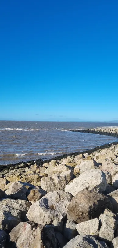 5_Eric Morecambe Statue