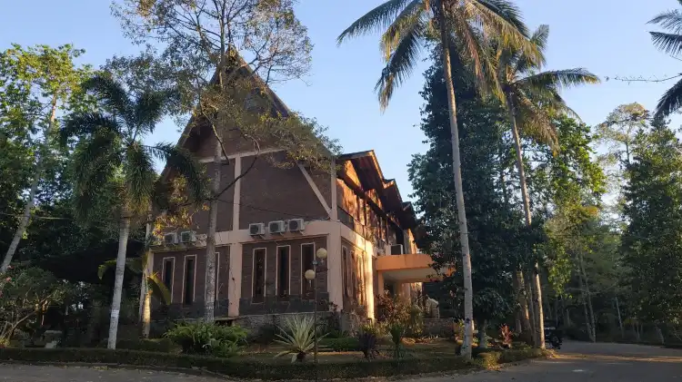 Reddoorz Hotels in Sukadana Ham