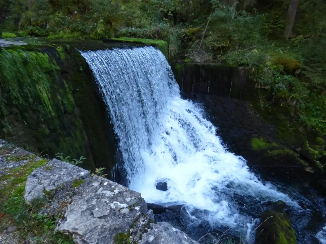 Hotels near La Source du Doubs