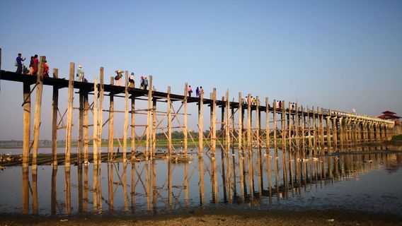 U-Bein Bridge