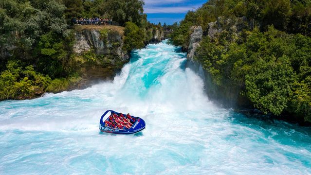 Hukafalls Jet Taupo