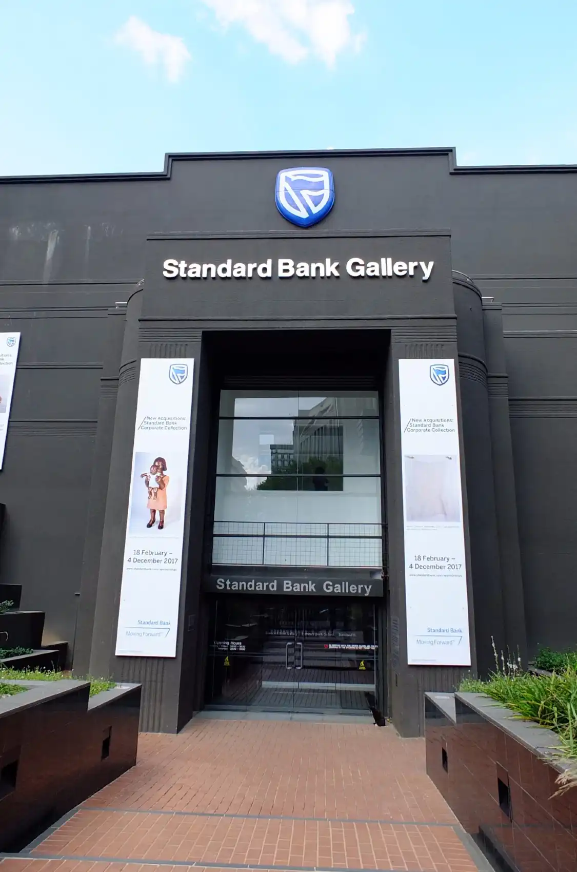 Hotels near Standard Bank | Gallery