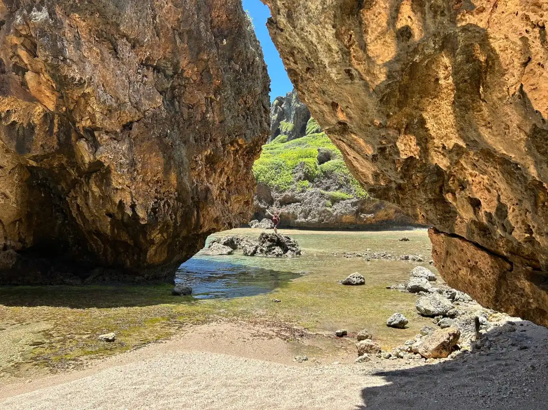 Hotels near Old Man By The Sea