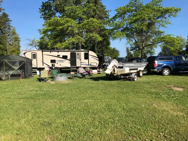 Hotels in Aloha Township