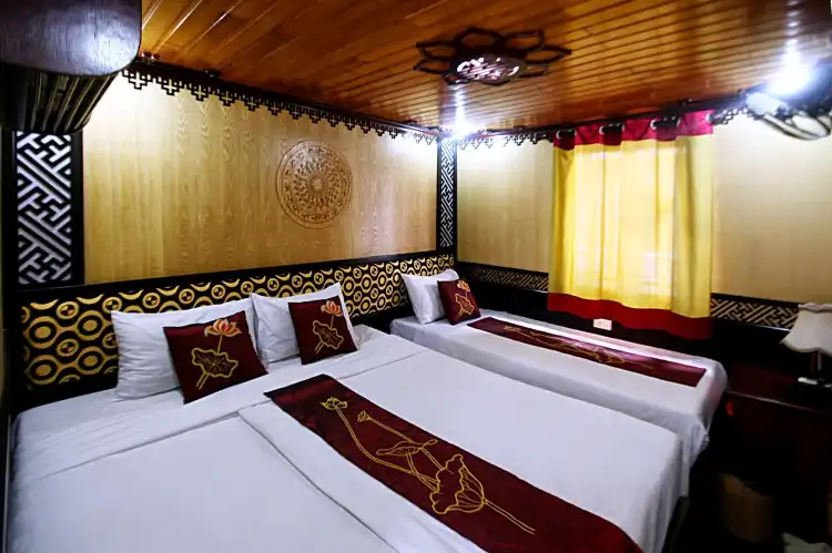 Hotel in zona Bien Ngoc Cruises