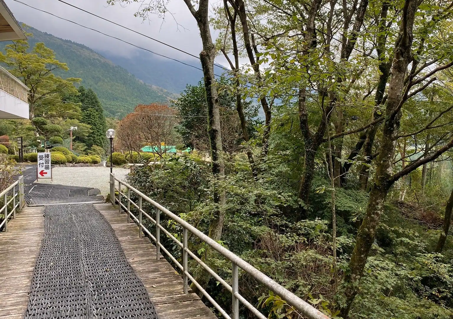 富士屋ホテル仙石ゴルフコース周辺のホテル