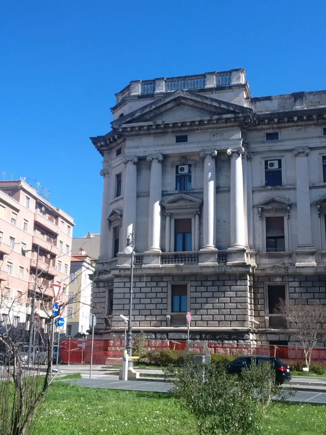Hotel in zona Tribunale di Trieste
