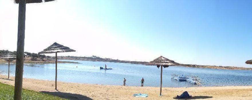 Praia Fluvial de Mourao