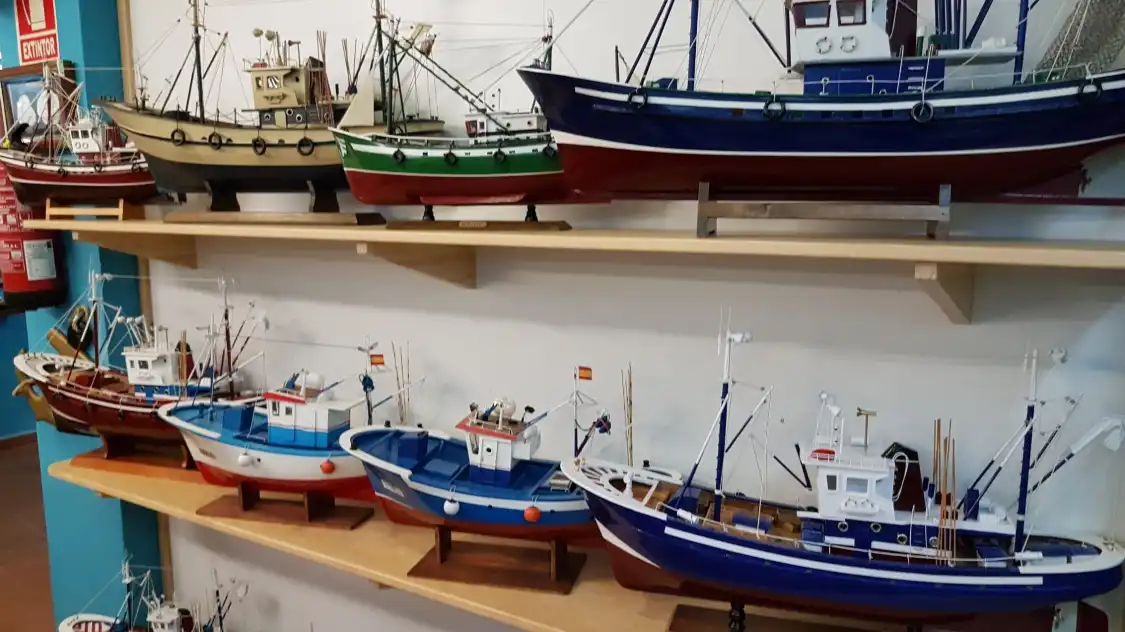 Отели рядом с достопримечательностью «Museo Del Pescador»