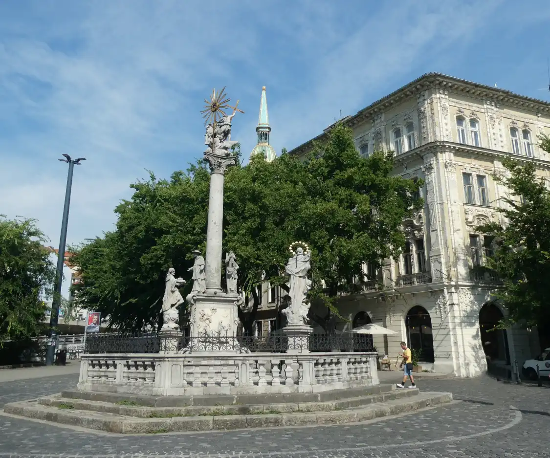 Hotels in der Nähe von Dreifaltigkeitssäule