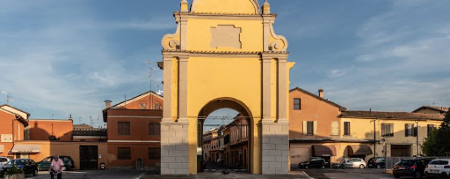 Porta Cento