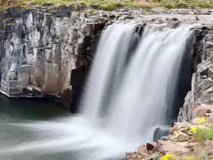 Escure Ranch, Towell Falls : trailhead