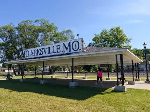 Clarksville Riverfront Park