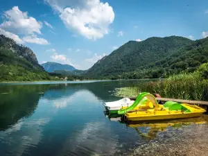 Boračko Lake