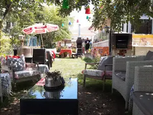 Sara Çiftlik Kahvaltı - Et & Mangal