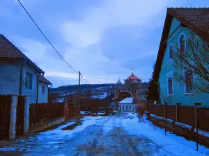 Biserica Adormirea Maicii Domnului