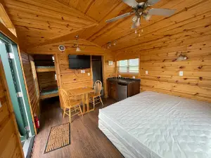 Hinton / Jasper KOA Holiday