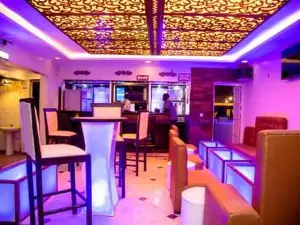 Antidote Bar anf Grill