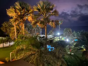 Kasumai Beach Bar & Restaurant