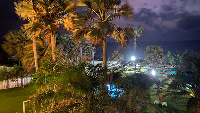 Kasumai Beach Bar & Restaurant