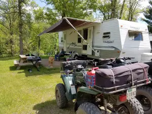Eagle's Landing Campground