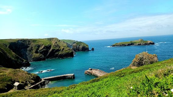 Mullion Cove