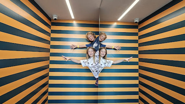 Museum of Illusions - Denver