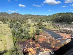 Leslie Dam Lookout