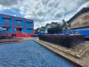 Hole Mine Site Museum Mbah Suro & Infobox