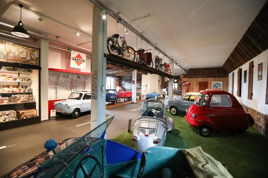 Hotels near CAR & TRACTOR MUSEUM Bodensee